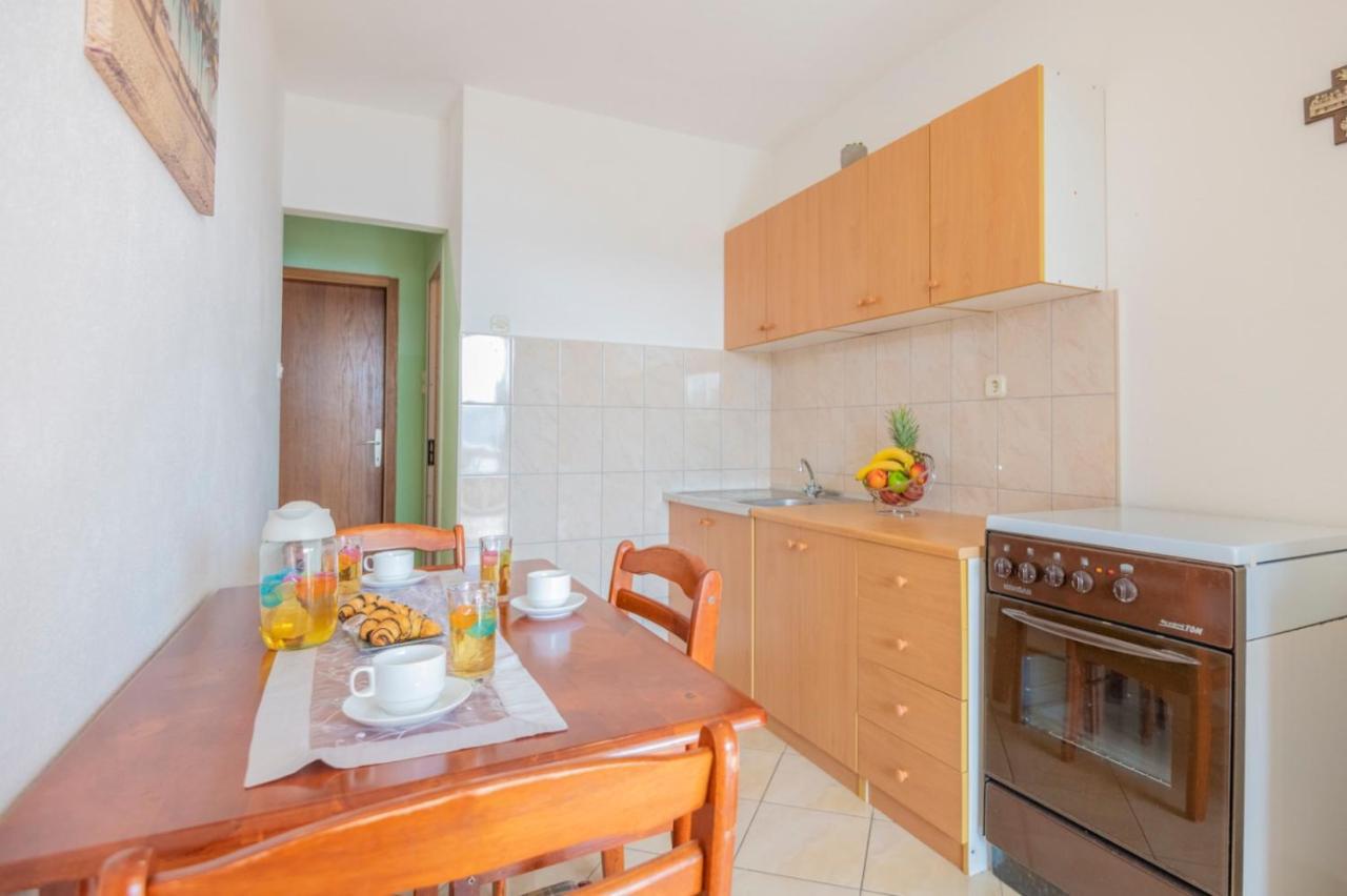 Apartments Zdravka Lokva Rogoznica Exteriér fotografie